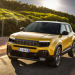 Jeep-presenta-Avenger-su-primer-SUV-100-electrico-3