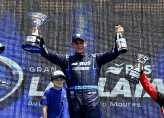 Arrancó el automovilismo nacional: nuevo ganadores y emociones fuertes en La Plata